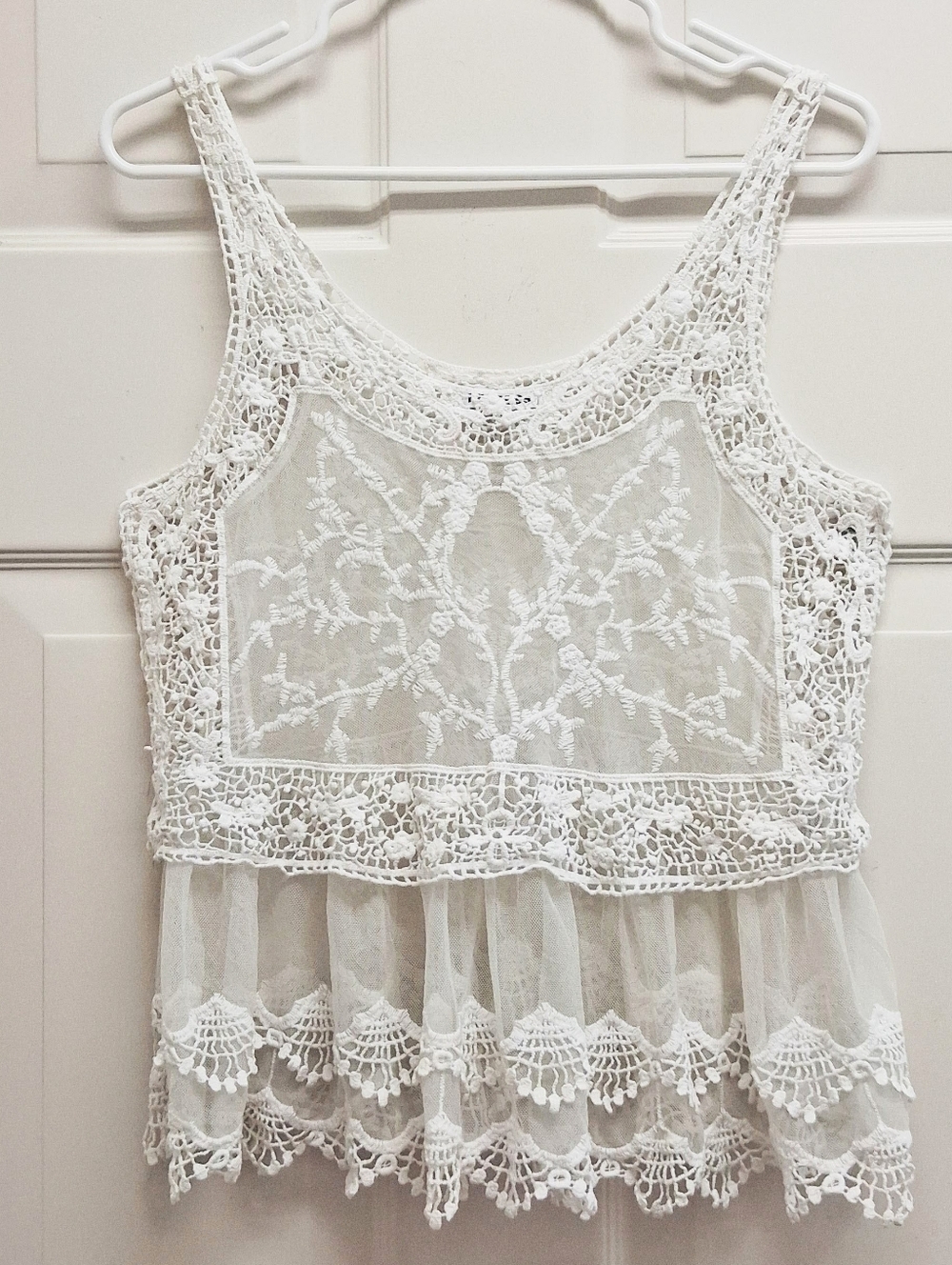 Express Crochet Sheer Tank Top Mesh Floral Embroidered Ivory Small Boho Fairy